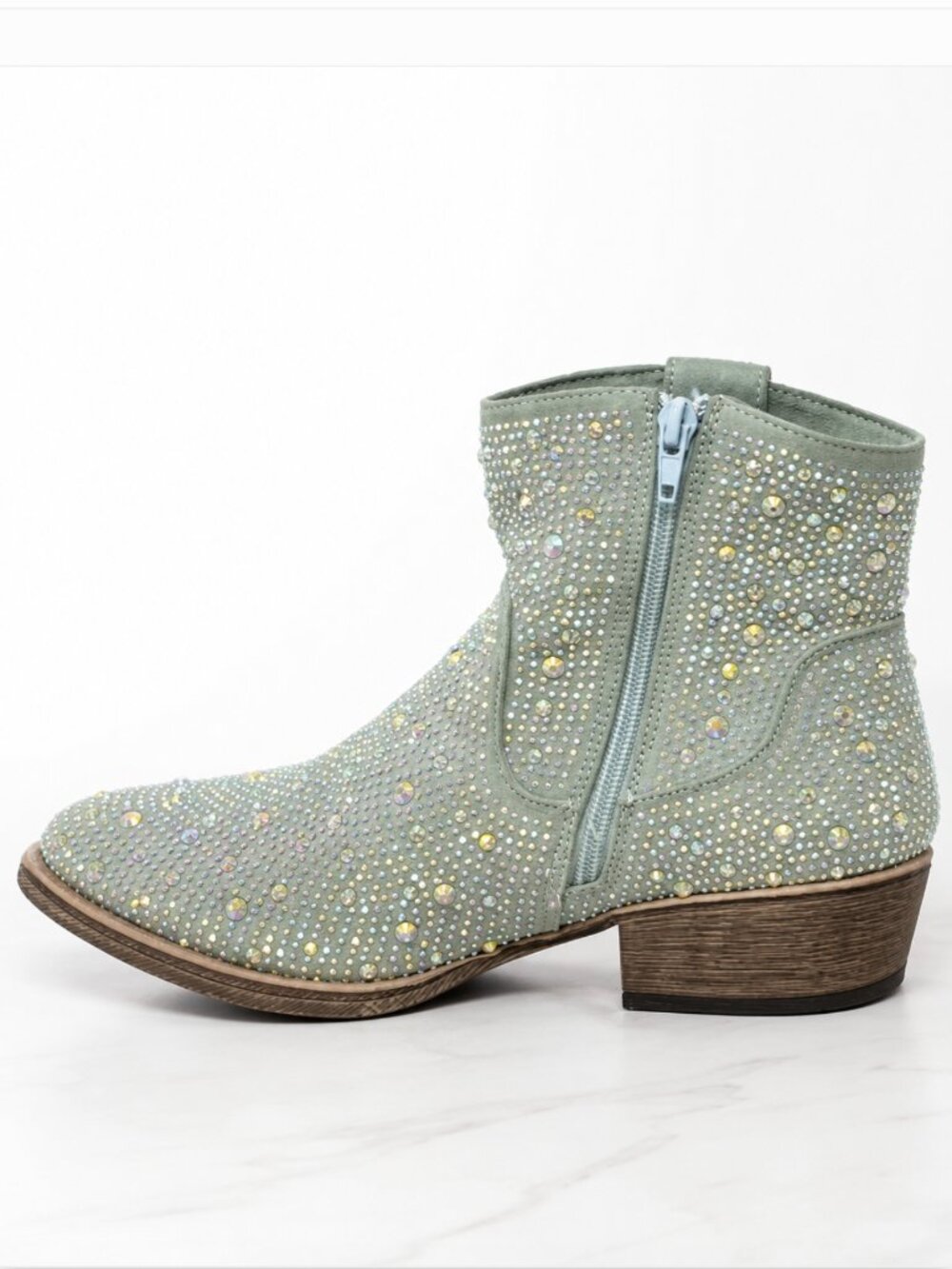 'Very G' Mint Turquoise Rhinestone Western Ankle Boots Booties Size 7.5